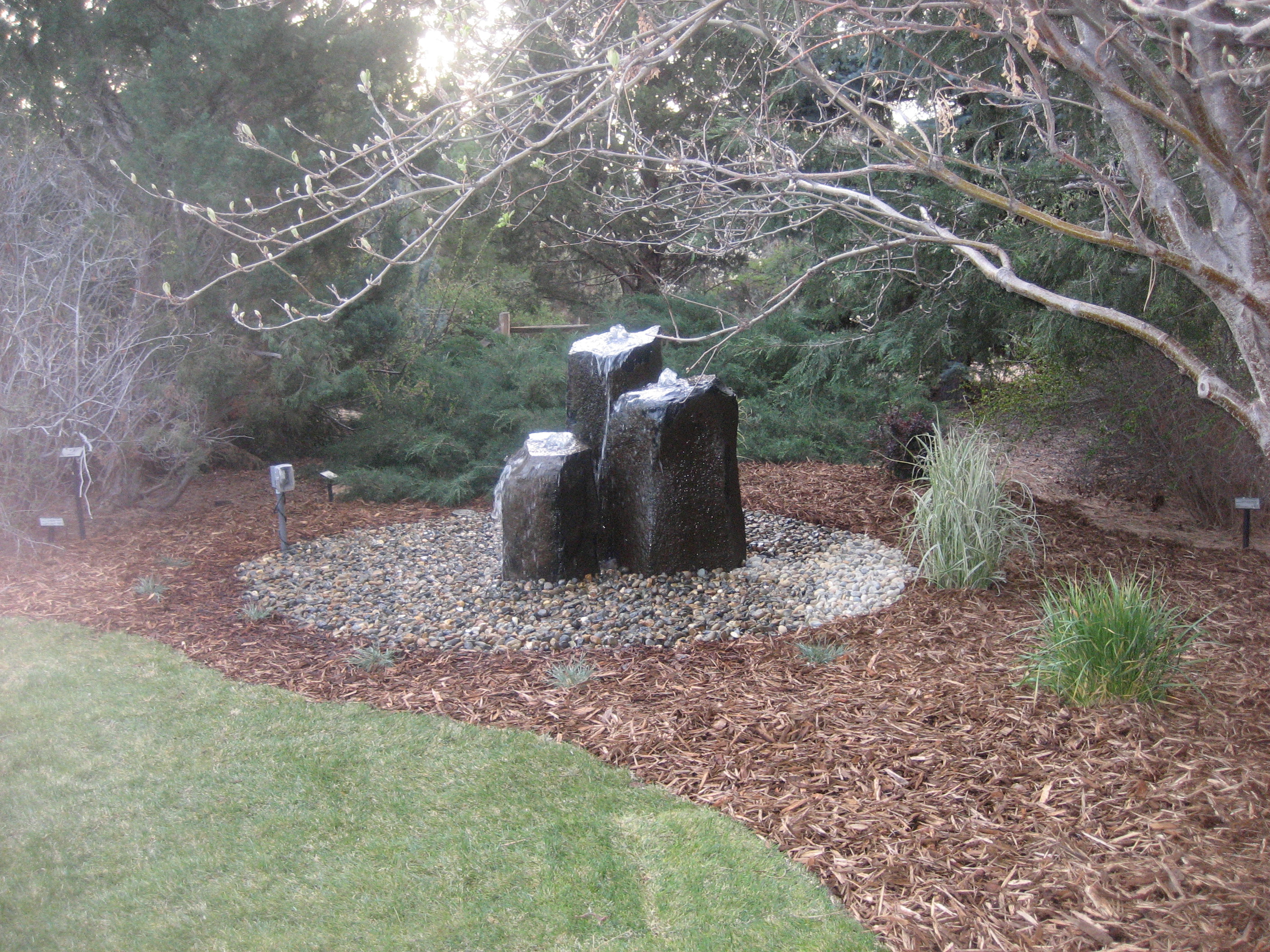 Songbird Garden Water Feature